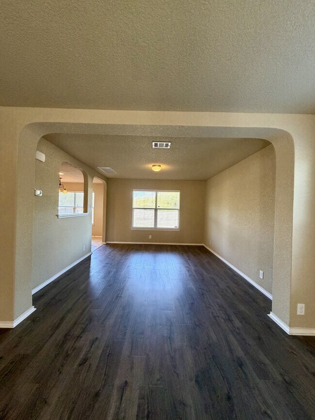 Building Photo - 7027 Fisherman Sky