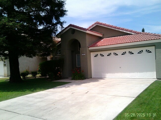 Building Photo - 8304 Black Knot Ct