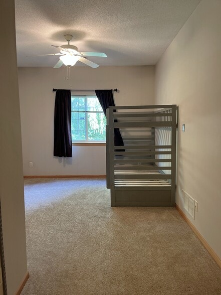 Building Photo - 2852 Brewers Ln
