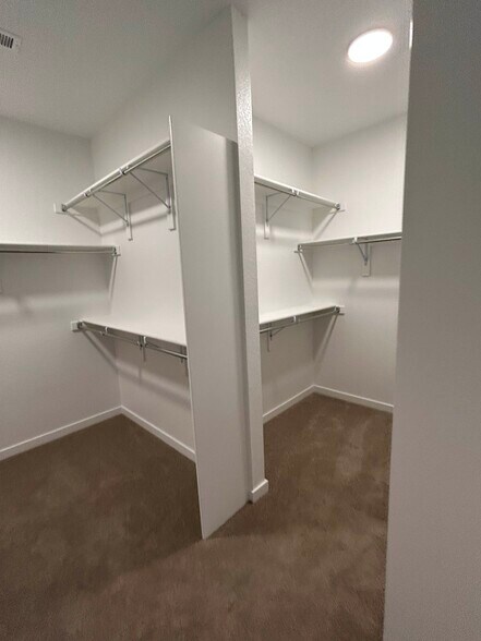 Building Photo - 17147 W 11th Ave