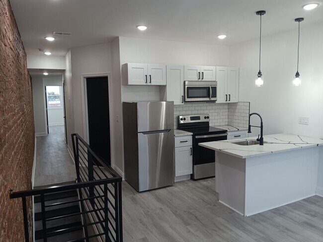 Primary Photo - 3355 N 2nd St