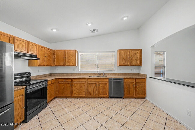 Building Photo - 9631 W Kirby Ave