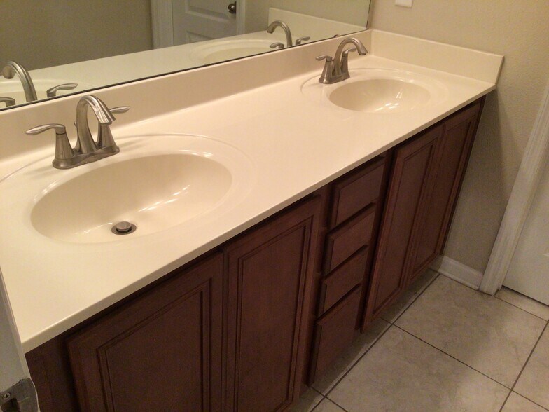 Building Photo - 4032 Ringneck Dr