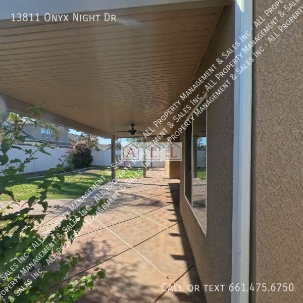 Building Photo - 13811 Onyx Night Dr