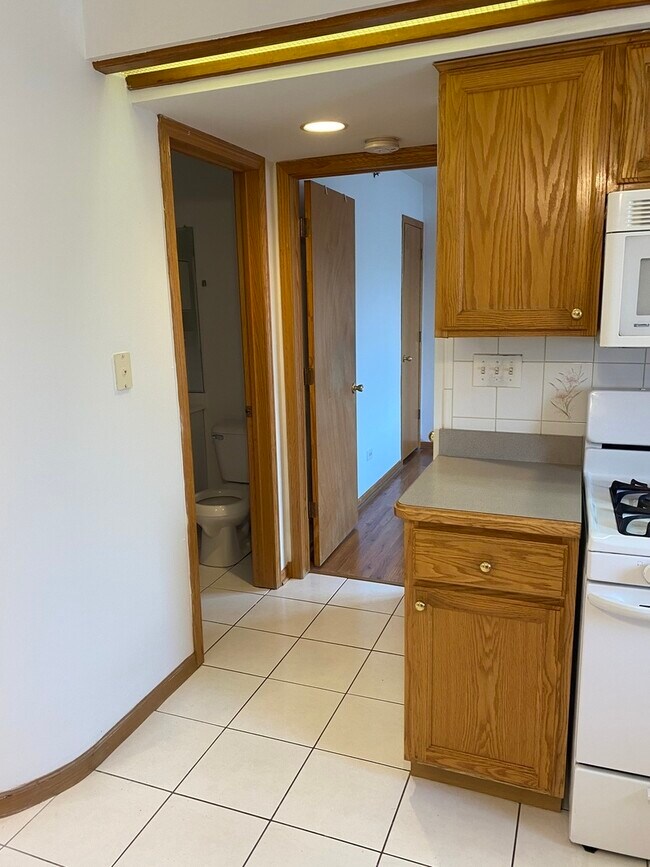 Building Photo - 5627 107th St