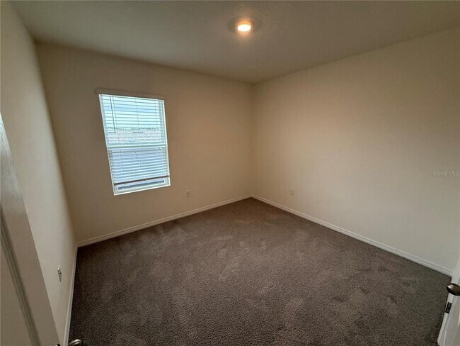 Building Photo - 1148 Cascades Ave