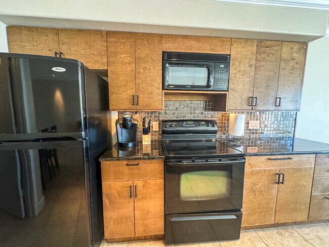 Building Photo - 15409 Salt Cay Ct