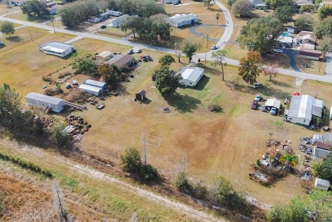 Building Photo - 3648 Fox Ridge Blvd