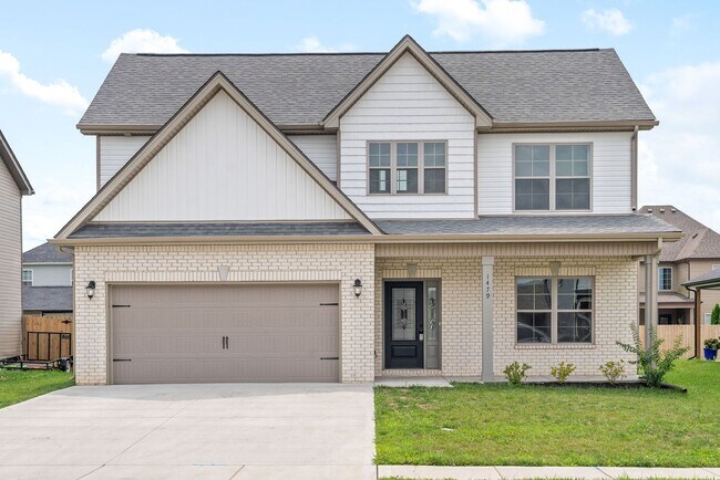 Primary Photo - Dog Friendly Four Bedroom Near I24!