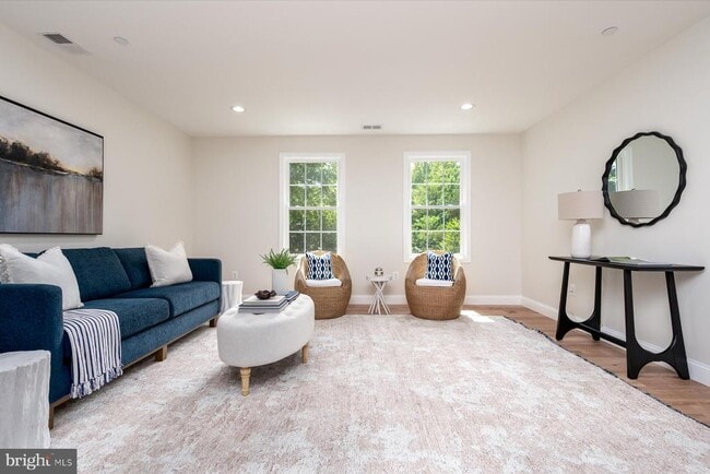 Building Photo - 1400 Lower View Ct