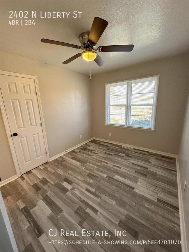 Building Photo - 2402 N Liberty St