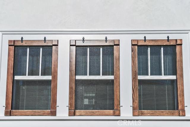 Building Photo - 545 N Olive St