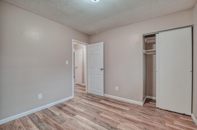 Building Photo - 2735 Joyce Ave