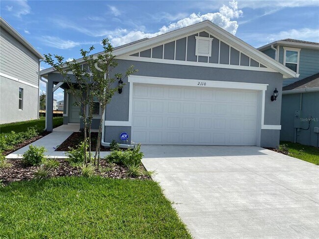 Primary Photo - 2110 Charming Ave