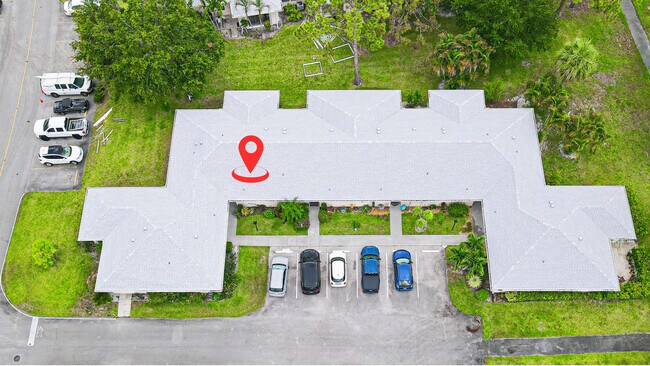 Building Photo - 175 Cape Cod Cir