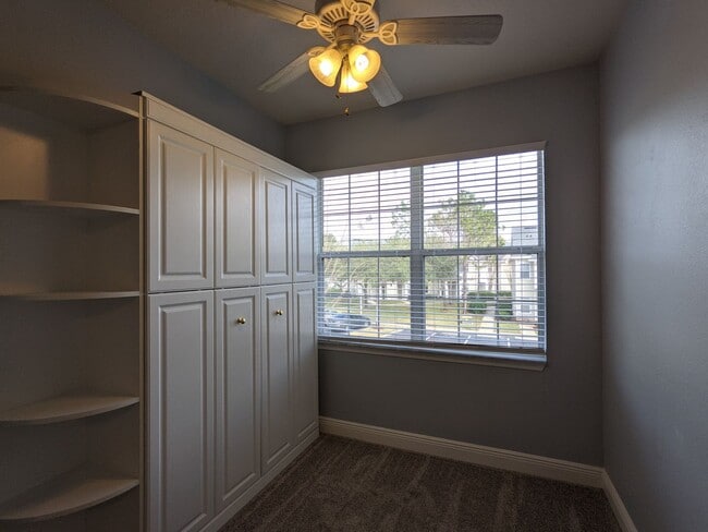Building Photo - Southern Pines Condo in Winter Garden