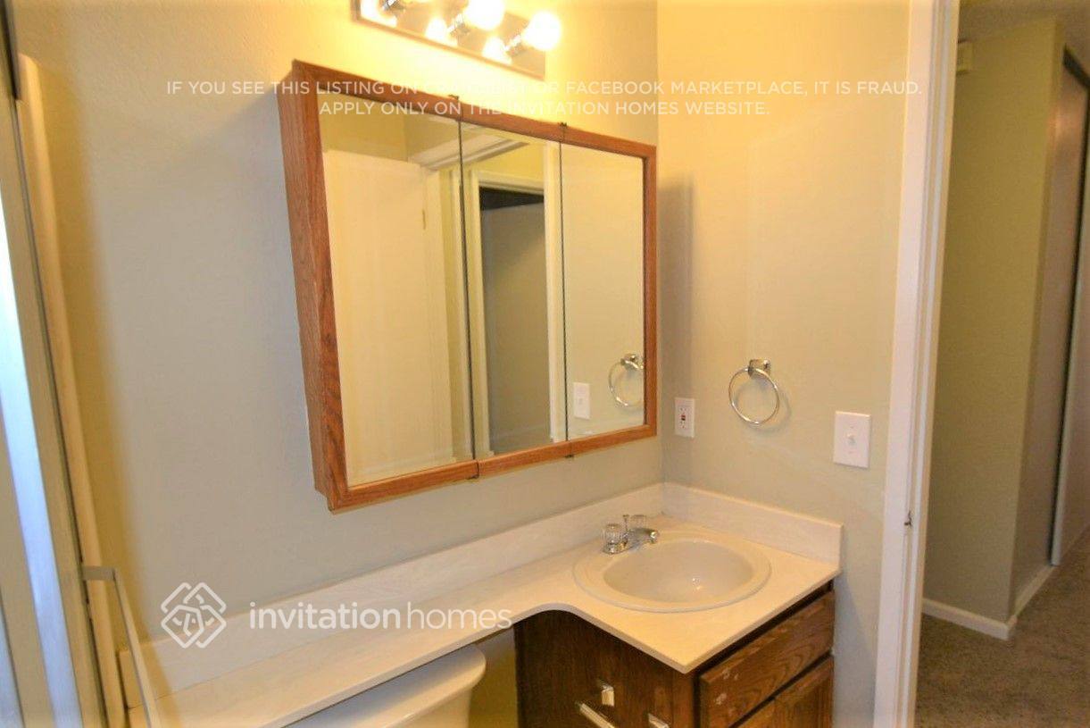 Building Photo - 9104 Dove Meadow Ct