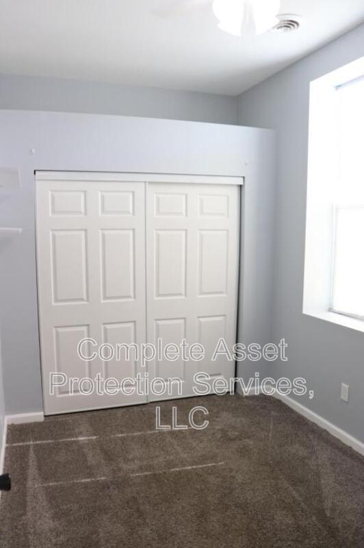 Building Photo - 7302 W Taft St