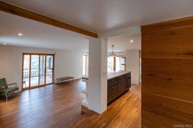 Building Photo - 277 Creamery Rd