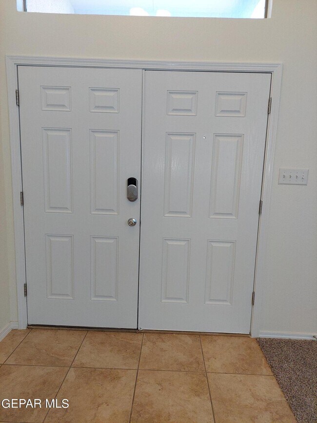 Building Photo - 11236 Horse Ranch St