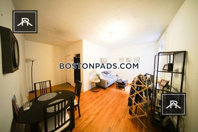 Building Photo - 2 bedroom in Brookline MA 02118