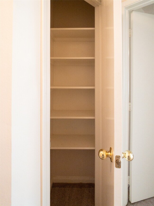 Building Photo - 17234 Rancho Verde Way