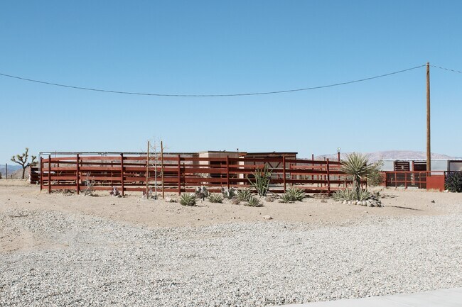 Building Photo - 1381 Soledad Ave