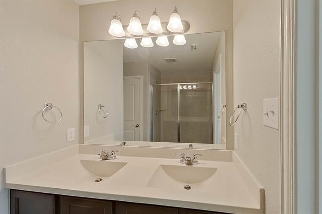 Building Photo - 1348 Renoir Dr