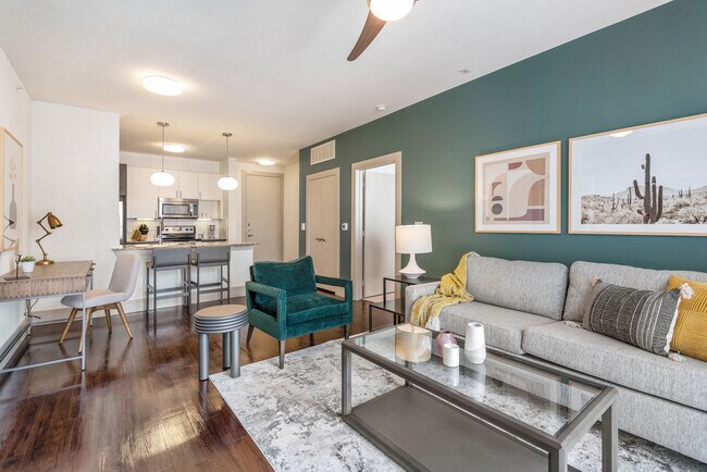 Building Photo - 5550 E Deer Valley Dr