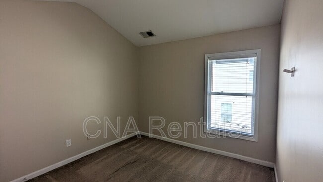 Building Photo - 1747 Oak Brook Ln NW