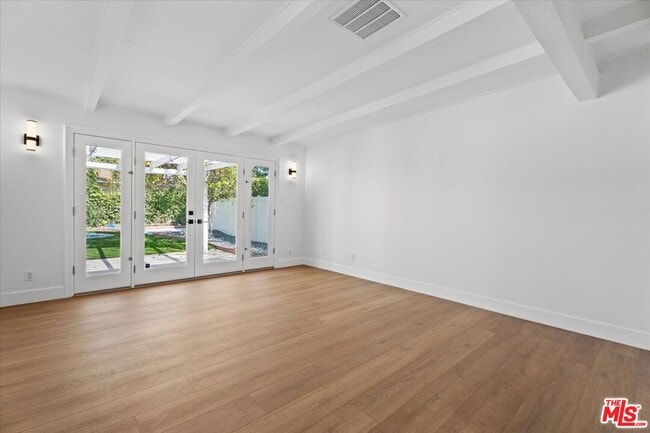 Building Photo - 12423 Martha St