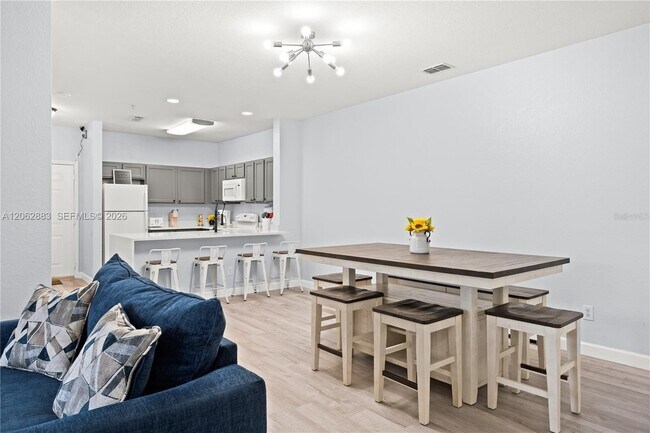 Building Photo - 3175 Feltrim Pl