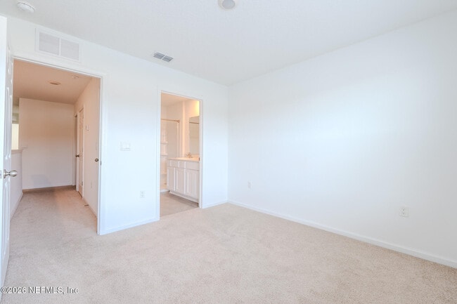 Building Photo - 244 Elmhurst Ln