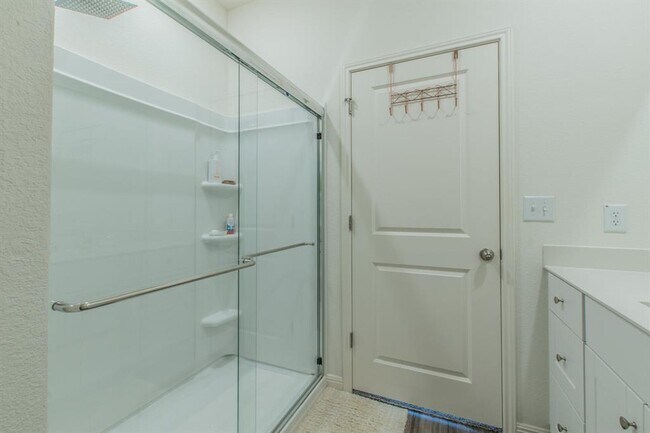 Building Photo - 209 Dirty Harry Dr