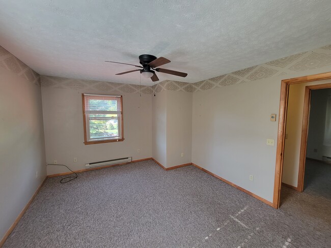 Building Photo - 507 Utah Mountain Rd