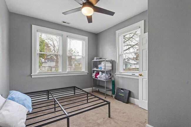 Building Photo - 2111 Atlanta Ave