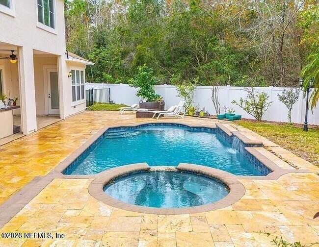 Building Photo - 9902 Windwater Ct