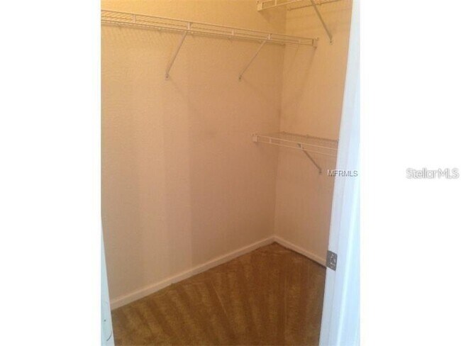 Building Photo - 9320 Crescent Loop Cir