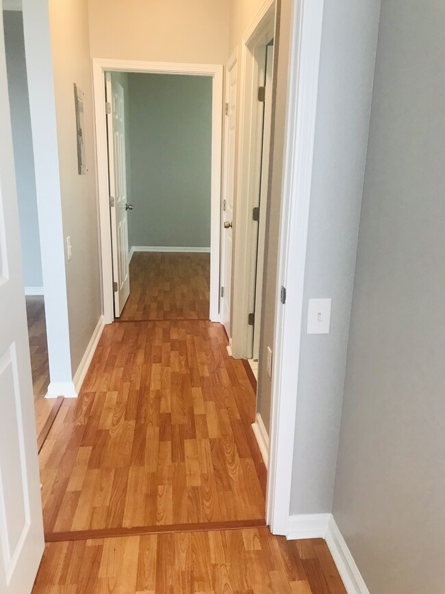 Hallways to bedrooms - 7990 Baymeadows Rd E