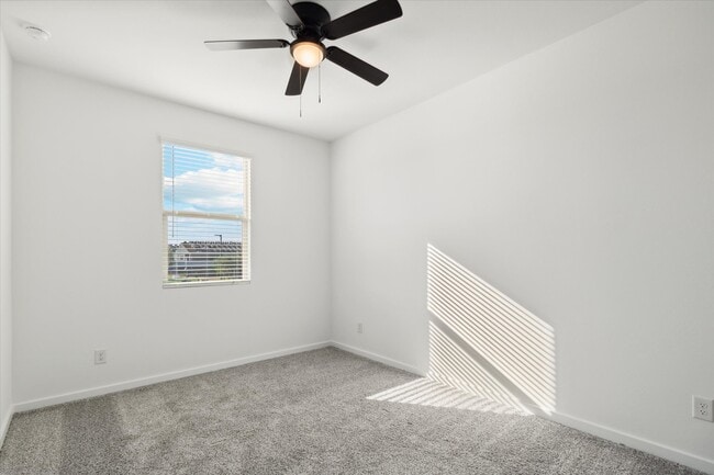 Building Photo - 12628 W Patrick Ln