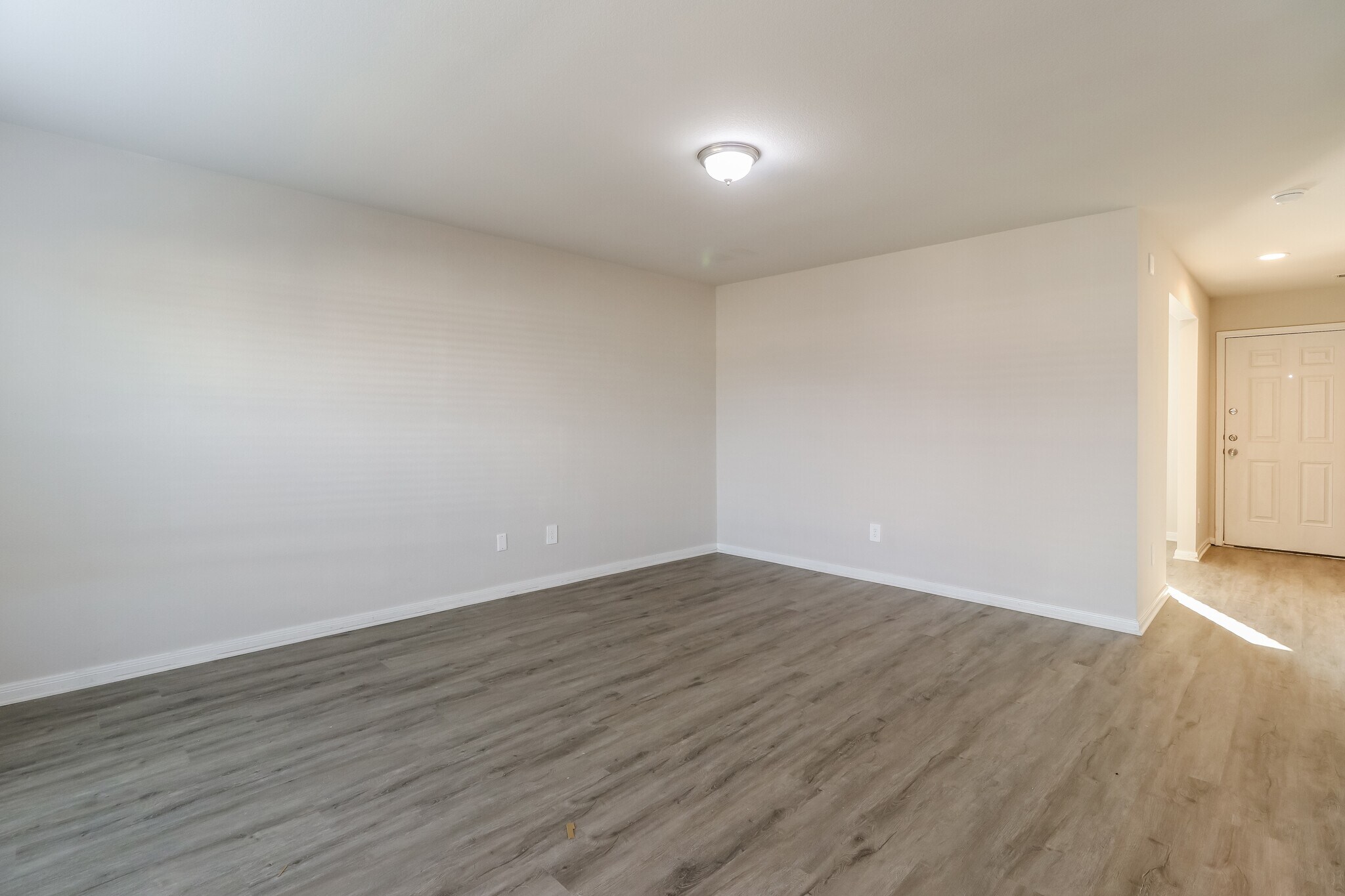 Building Photo - 13031 S Green Wing Cir
