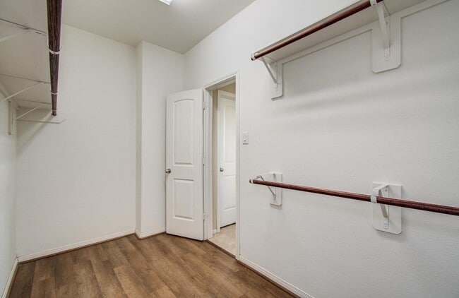 Building Photo - 3243 Aegean Dr