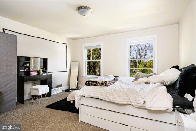 Building Photo - 1417 Stockton Rd