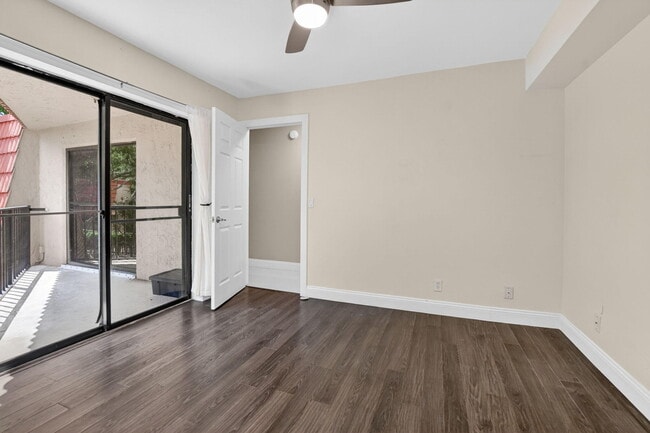 Building Photo - 8099 Severn Dr