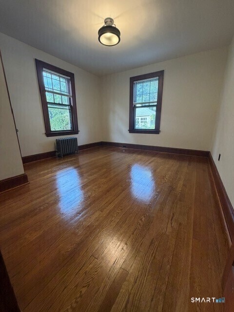 Building Photo - 78 Scofield Ave