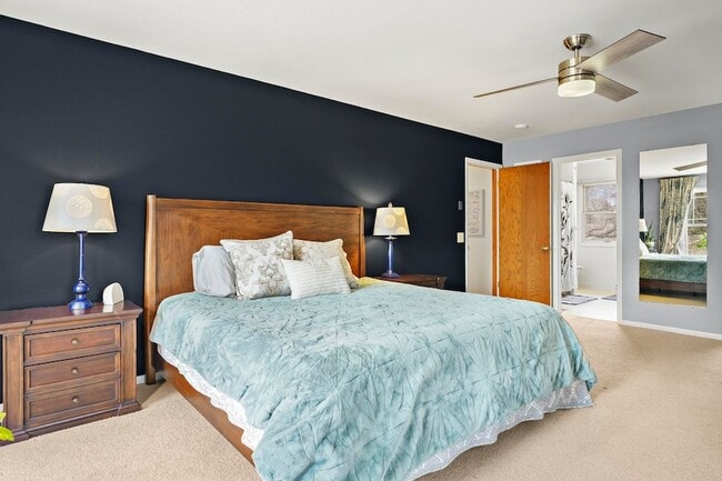 Building Photo - 310 Yosemite Trail