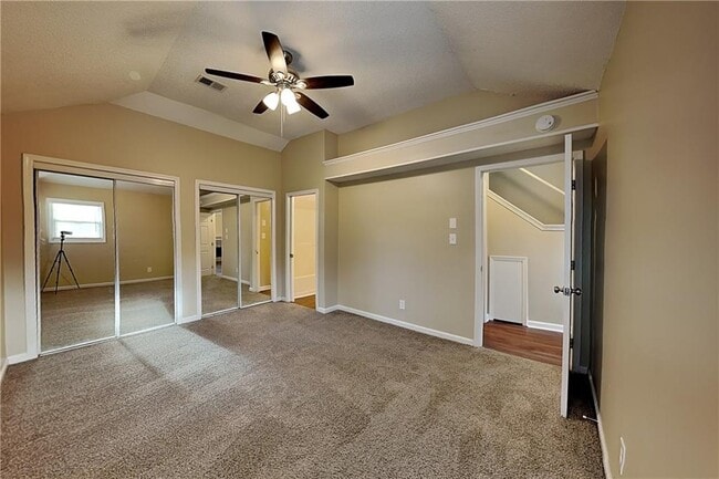 Building Photo - 3553 Hogan Dr NW