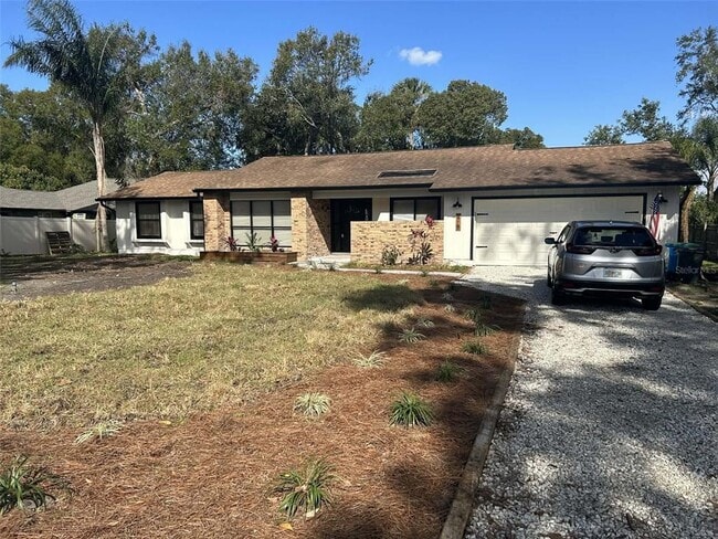 Primary Photo - 415 E 6th Ave