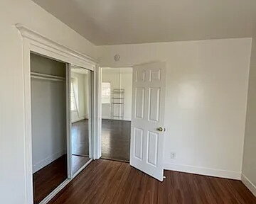Building Photo - spacious and beautiful home