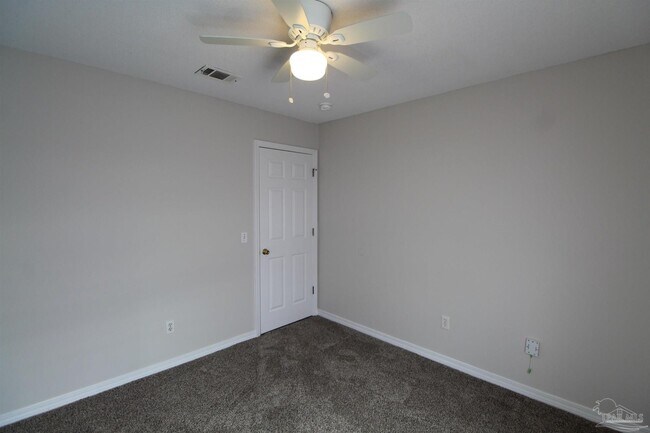 Building Photo - 3004 Myrshine Dr